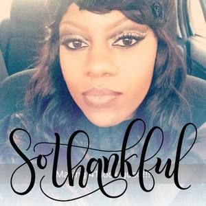 Meet your Posher, Ivakeasia